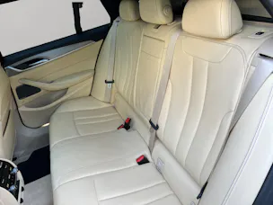 BMW Alpina BMW-ALPINA B5 BiTurbo Touring 4.4 V8 xDrive Switch-Tronic
