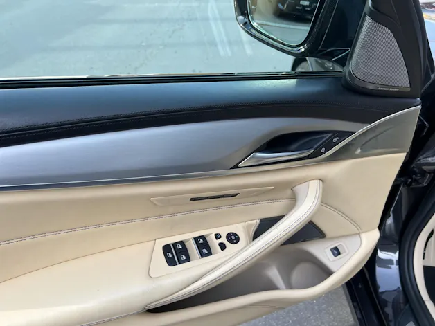 BMW Alpina BMW-ALPINA B5 BiTurbo Touring 4.4 V8 xDrive Switch-Tronic