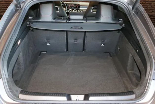 Mercedes-Benz CLA SB 250 AMG Line 4M 7G