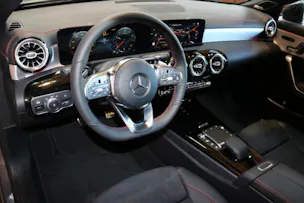 Mercedes-Benz CLA SB 250 AMG Line 4M 7G