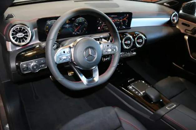 Mercedes-Benz CLA SB 250 AMG Line 4M 7G