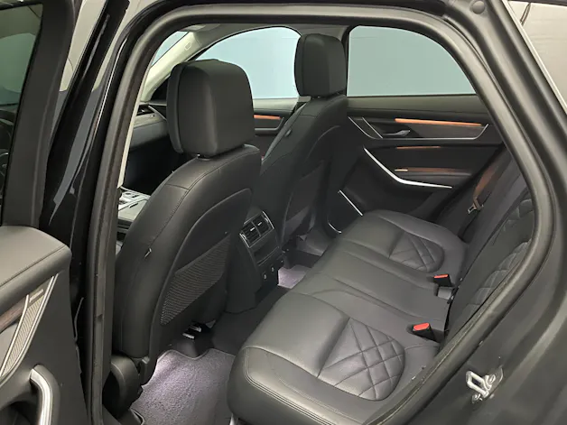 Jaguar F-Pace 2.0 P400e SE AWD