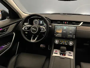 Jaguar F-Pace 2.0 P400e SE AWD