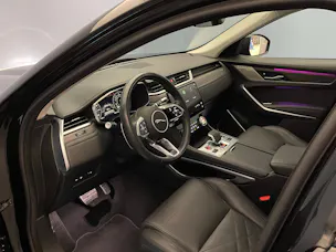 Jaguar F-Pace 2.0 P400e SE AWD