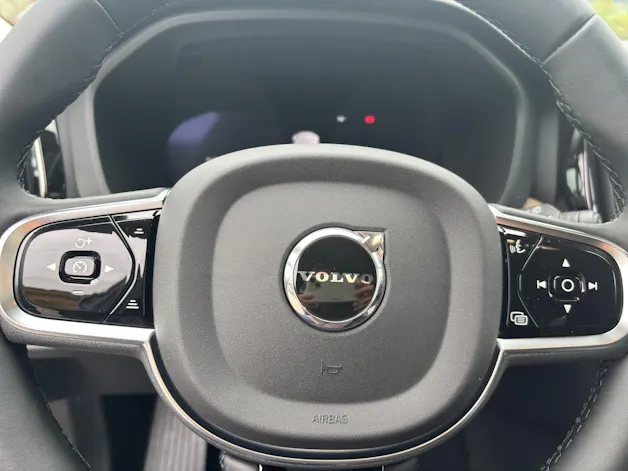 Volvo XC60 2.0 T6 TE Plus Dark eAWD