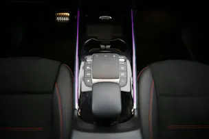 Mercedes-Benz GLB 250 AMG Line 4matic