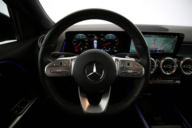 Mercedes-Benz GLB 250 AMG Line 4matic