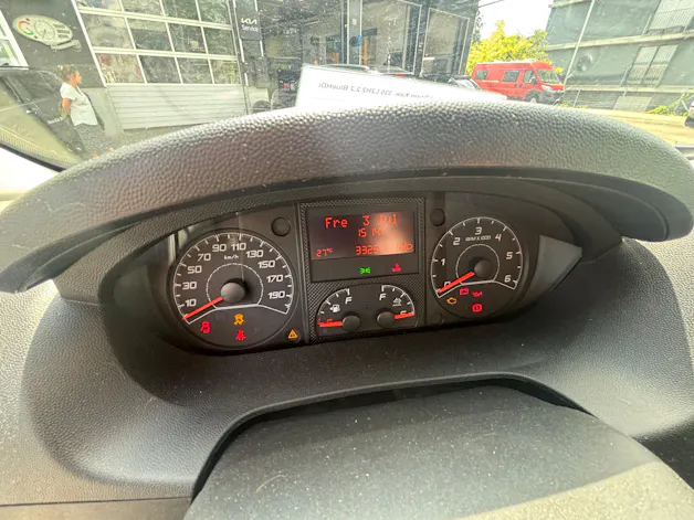 Peugeot Boxer Kaw. 335 L2H1 2.2 BlueHDi 140 S/S