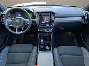 Volvo EX40 Twin Black Edition AWD