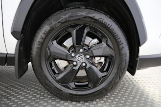 https://vehicle.imgix.net/4247620/497506a4-36a3-46ae-b1a3-b5a9c4d6845e.jpg