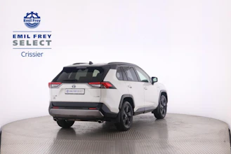 https://vehicle.imgix.net/4247620/6b3c6fee-179e-4d46-b61e-8da3f7b22a56.jpg