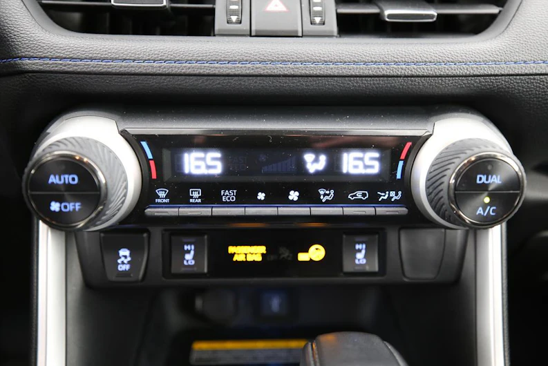 immagine del veicolo TOYOTA RAV-4