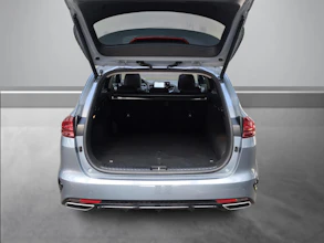 https://vehicle.imgix.net/4247633/1624c4c0-6a32-4dbb-b45c-3bfd3afbd046.jpg