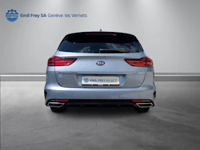 https://vehicle.imgix.net/4247633/3dbe8b1e-cf6d-4fcb-82e8-b6aba0bdb6df.jpg