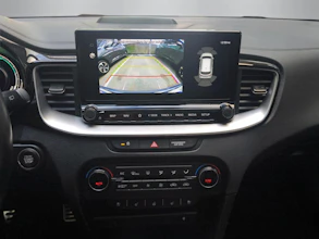 https://vehicle.imgix.net/4247633/79e001e4-517f-428c-b7de-b35e3147c985.jpg
