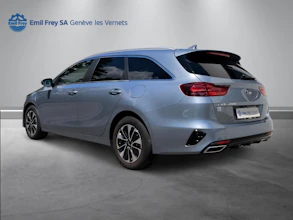 https://vehicle.imgix.net/4247633/8bbdde44-d704-4d7c-8b3b-7ac18c1ec689.jpg
