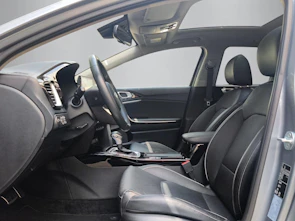 Fahrzeugbild KIA Ceed SW 1.6 GDi Plug-in Hybrid Style