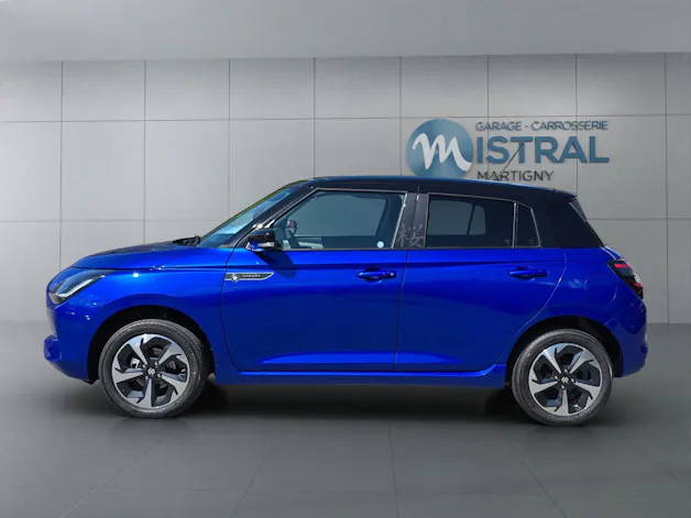 Suzuki Swift 1.2 Sakura Top Hybrid 4x4