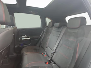 https://vehicle.imgix.net/4247656/f5ad8bd2-87e2-478f-b45c-e2413e5db104.jpg