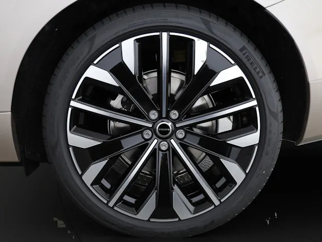 Volvo XC60 2.0 T8 TE Ultra Dark eAWD