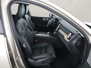 Volvo XC60 2.0 T8 TE Ultra Dark eAWD
