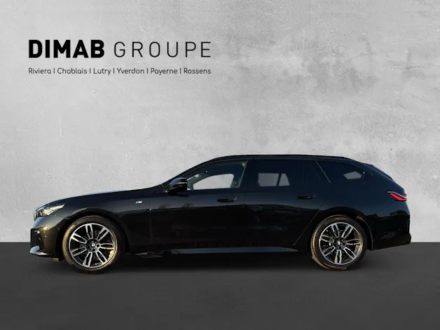 BMW 520d M Sport Touring xDrive G61 (CH) AHK ** Action de Leasing à 1.9% ** 📍