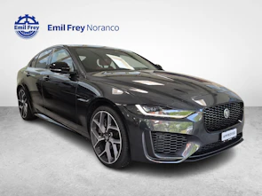 immagine del veicolo JAGUAR XE 2.0 T 300 Sport AWD - Gancio traino elettrico & Ruote invernali inclusi