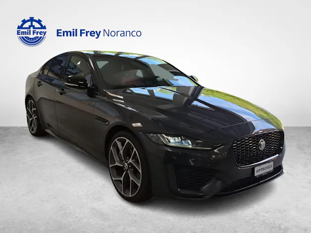 Jaguar XE 2.0 T 300 Sport AWD - Gancio traino elettrico & Ruote invernali inclusi
