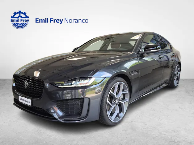 Jaguar XE 2.0 T 300 Sport AWD - Gancio traino elettrico & Ruote invernali inclusi
