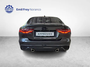 immagine del veicolo JAGUAR XE 2.0 T 300 Sport AWD - Gancio traino elettrico & Ruote invernali inclusi