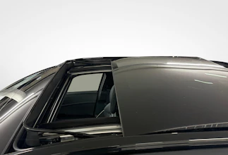 https://vehicle.imgix.net/4247678/960bd417-7538-4f06-981c-a760dfda1422.jpg