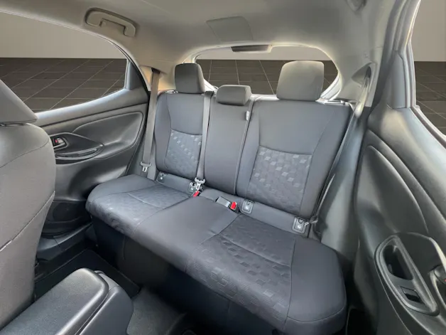 Toyota Yaris 1.5 VVT-i HSD Comfort
