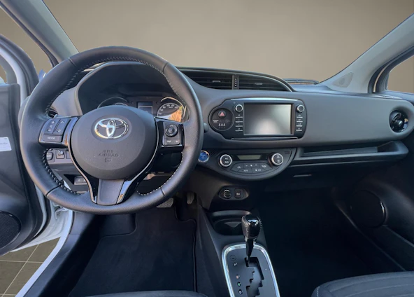 Fahrzeugbild 10 Fahrzeugbild 10