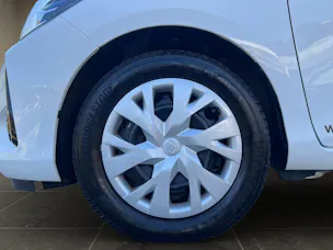 Toyota Yaris 1.5 VVT-i HSD Comfort