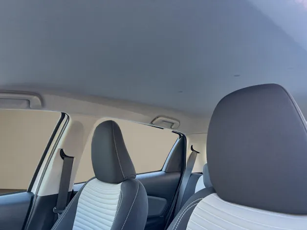Toyota Yaris 1.5 VVT-i HSD Comfort