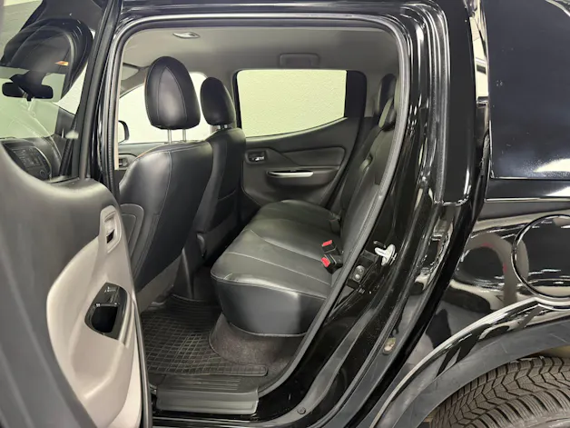 Fiat Fullback DKab. Pick-up 2.4 HDi Swiss