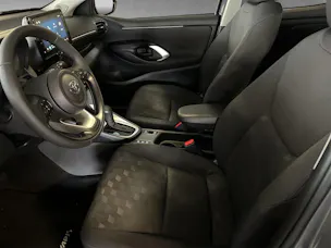 Toyota Yaris 1.5 VVT-i HSD Comfort