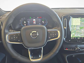 https://vehicle.imgix.net/4247745/3c06fc5b-82e2-46c7-abb1-effdb4fde83f.jpg