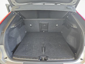 https://vehicle.imgix.net/4247745/761e9383-efeb-4730-be78-756f90ee3496.jpg