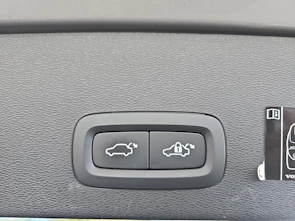 Fahrzeugbild VOLVO C40 P8 Twin Recharge AWD