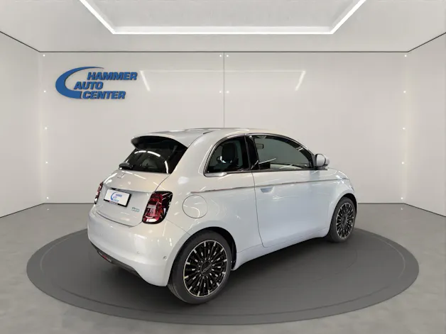 Fiat 500 La Prima