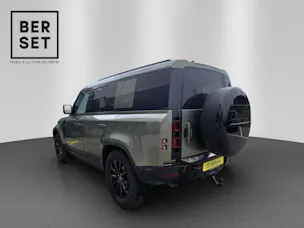 Land Rover Defender 110 2.0 SD4 240 S