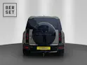 Land Rover Defender 110 2.0 SD4 240 S