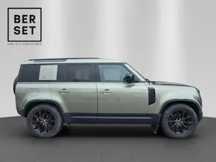 Land Rover Defender 110 2.0 SD4 240 S