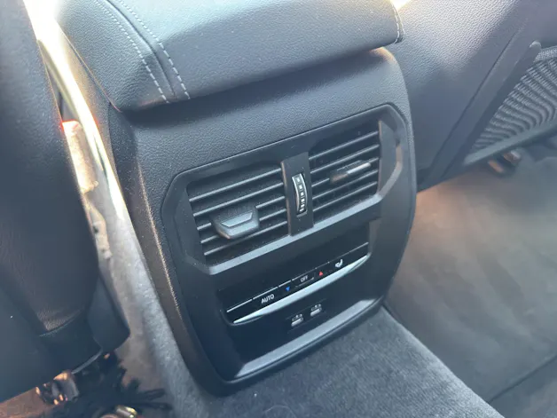 BMW 330i xDrive SAG Touring