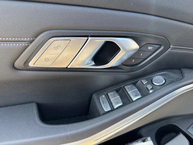 BMW 330i xDrive SAG Touring