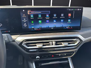 BMW 330i xDrive SAG Touring