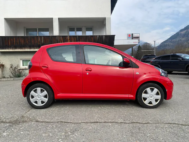 Toyota Aygo 1.0 VVT-i Linea Terra
