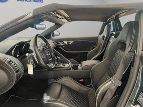 https://vehicle.imgix.net/4247795/c5600d04-fcba-4899-a6dc-eeb77054035c.jpg
