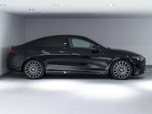 Mercedes-Benz CLA 220 4MATIC